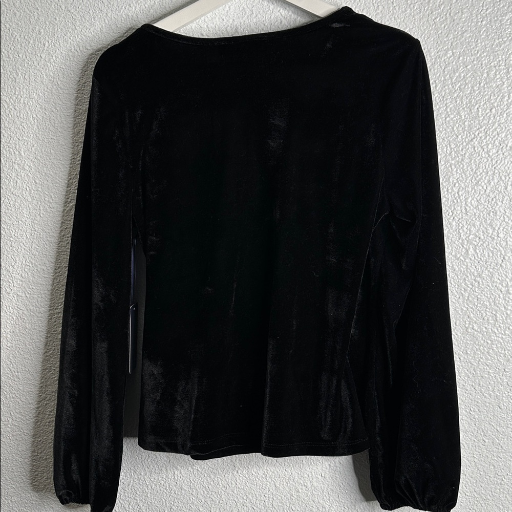 RACHEL ROY Black Velvet V-Neck wrap Blouse size M whimsical - Picture 7 of 7